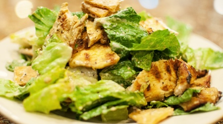 fatoosh-chicken-caesar-salad